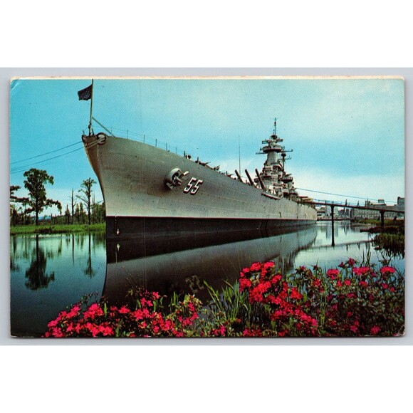 Postcard Wilmington U. S. S. North Carolina BB-55 WWII Memorial Battleship 1970s - Picture 1 of 2